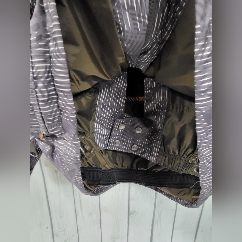 Quicksilver Outer Winter Jacket - image 4